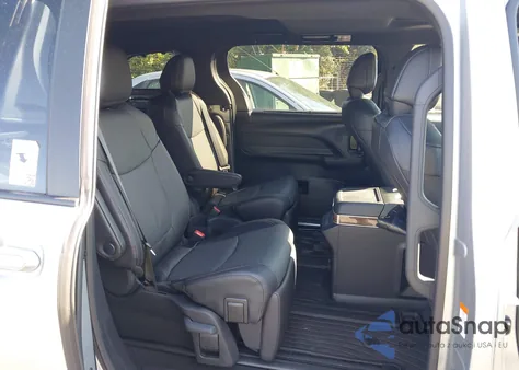 2025 Toyota Sienna Platinum from USA, damaged, VIN 5TDESKFC3SS199347